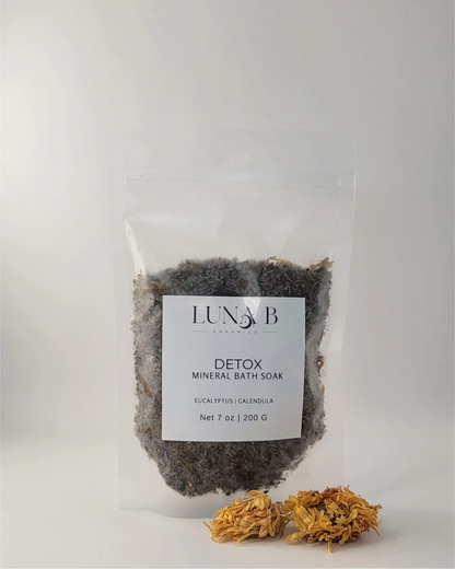 Five mineral salts in the Luna B Organics bath soak